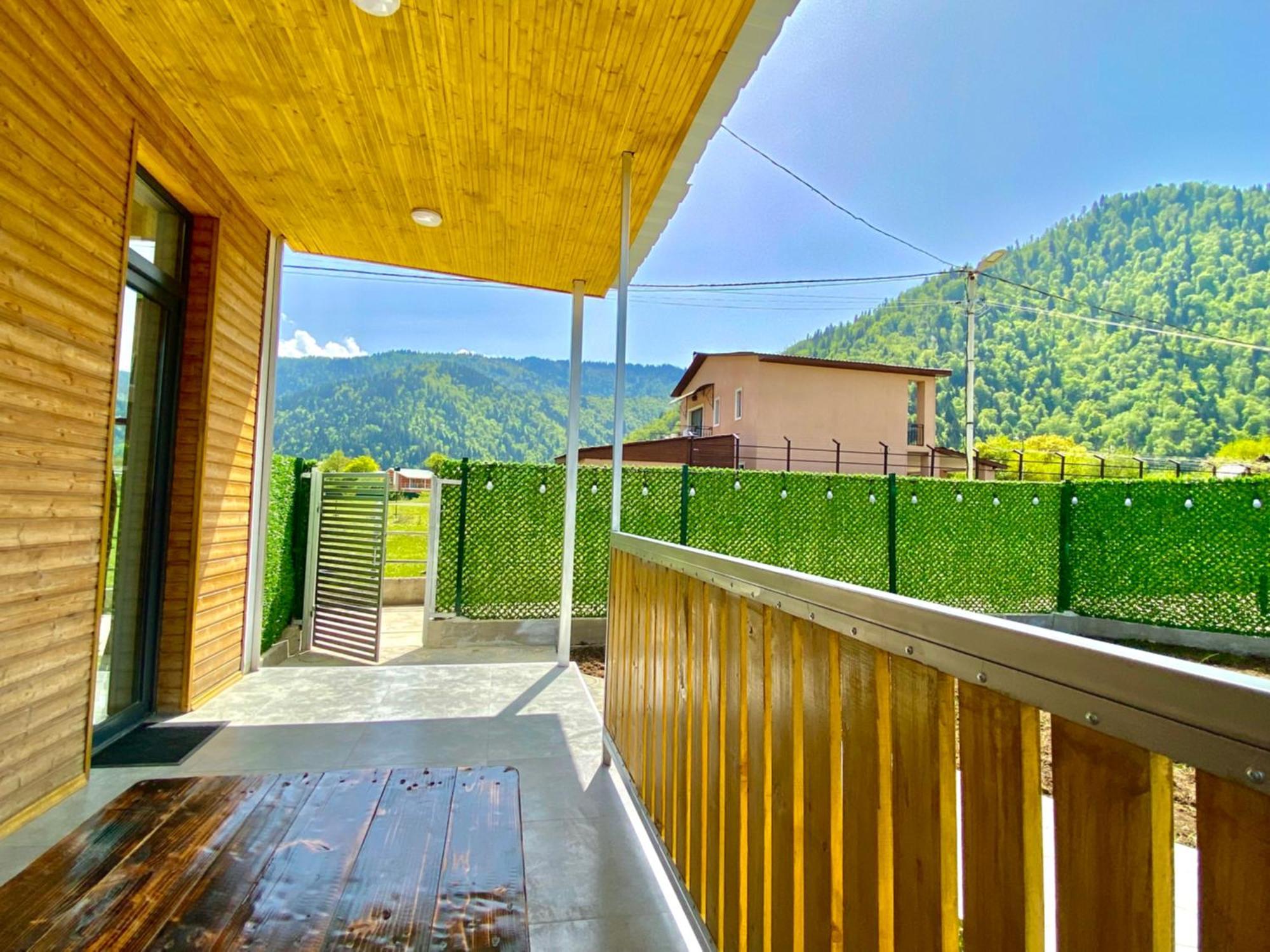 Cottage Marta Sadgeri 博尔若米 外观 照片