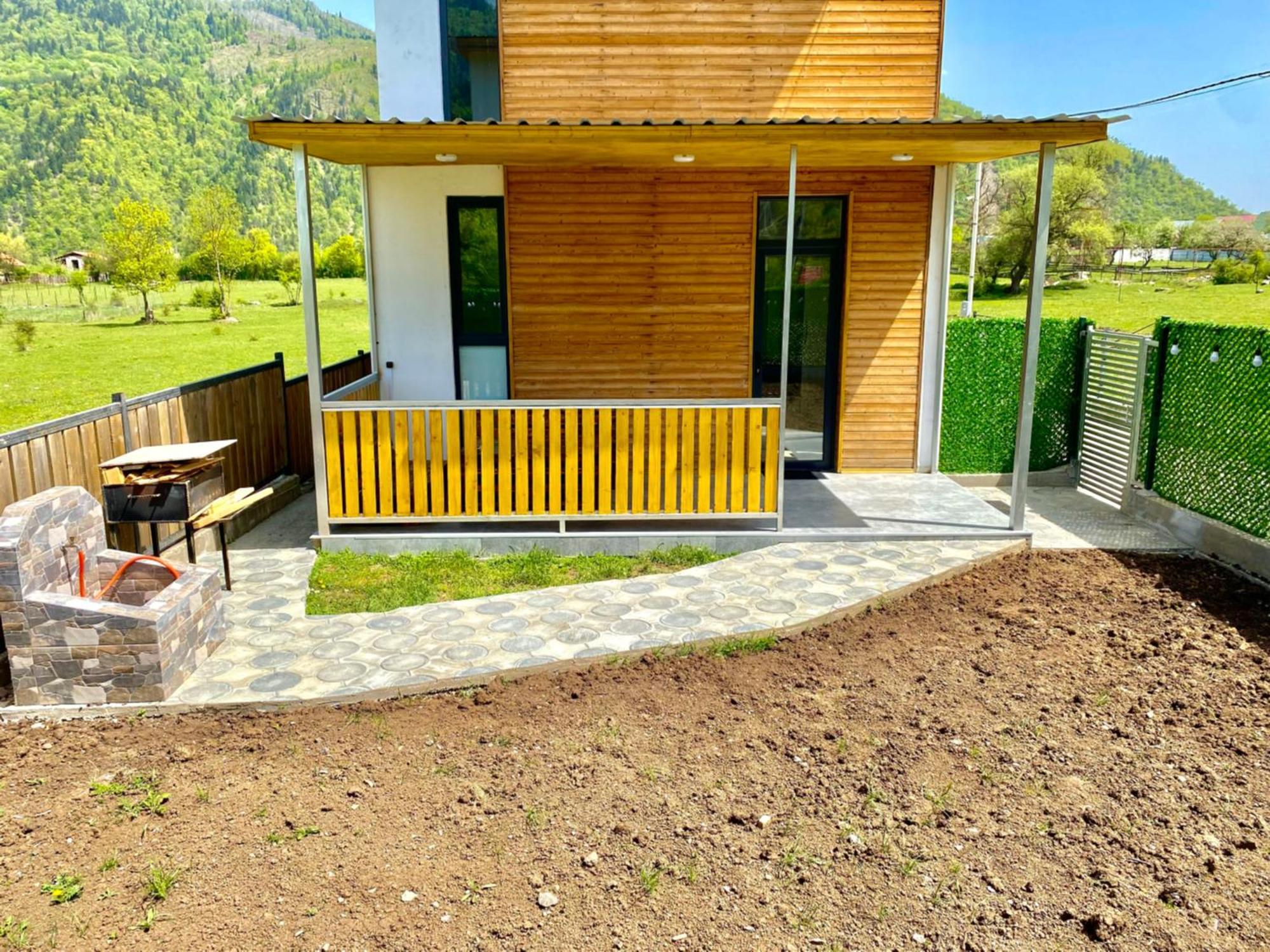 Cottage Marta Sadgeri 博尔若米 外观 照片