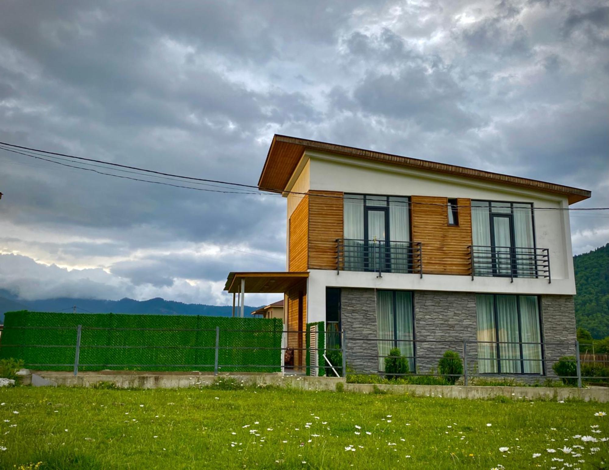 Cottage Marta Sadgeri 博尔若米 外观 照片
