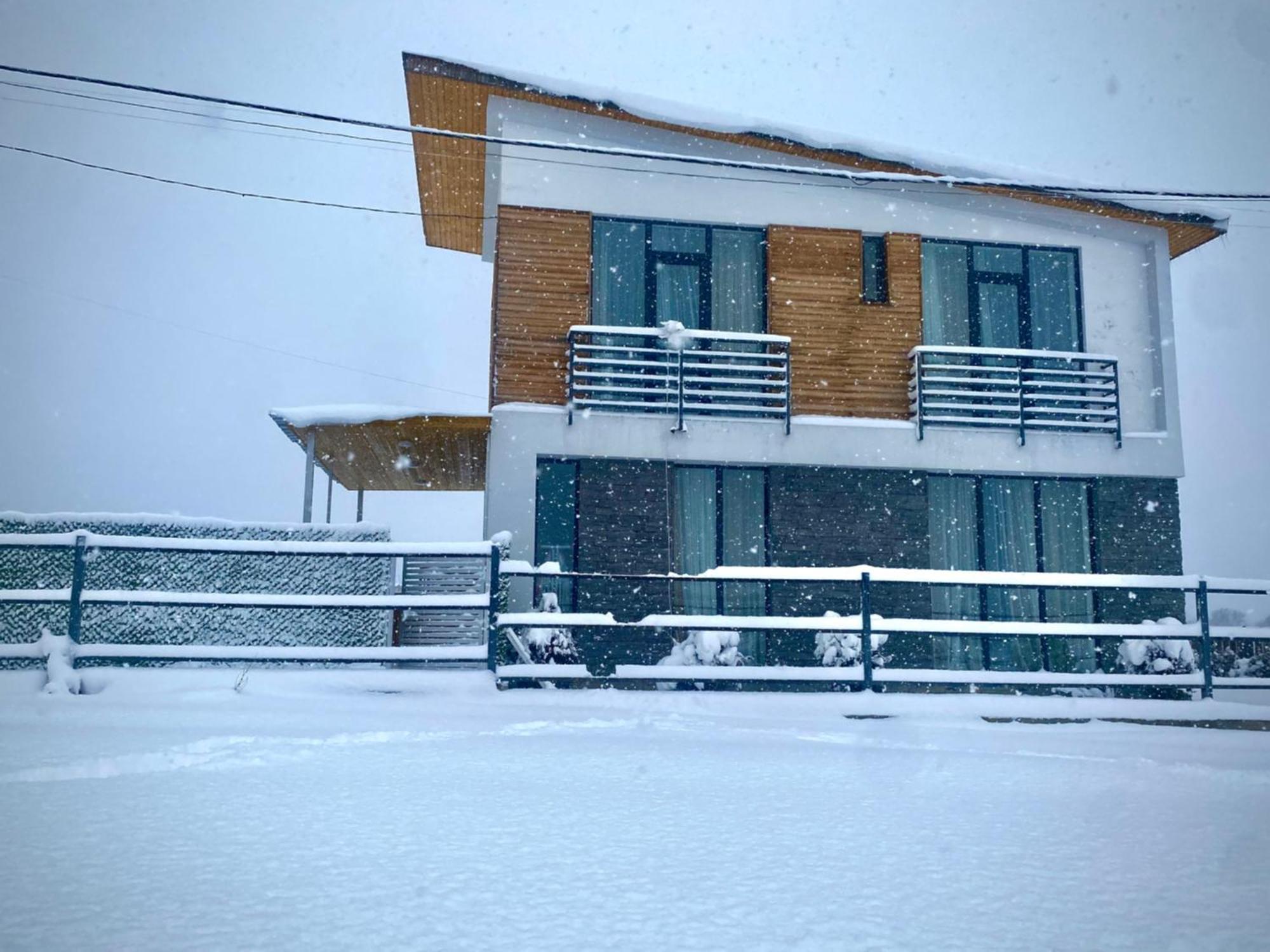 Cottage Marta Sadgeri 博尔若米 外观 照片